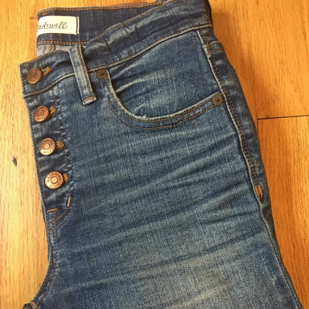 Madewell 9” High Riser Skinny Button Fly - Picture 4 of 7